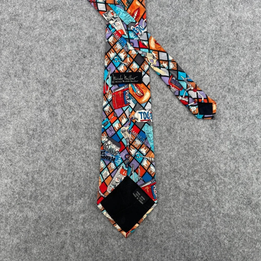 Nicole Miller Vintage 1992 Dental Dentist Silk Tie Novelty Print Mens Multi 377